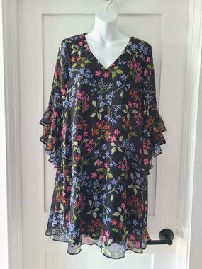 Calvin Klein Black Floral V-Neck Ruffle Sleeve Mini Dress